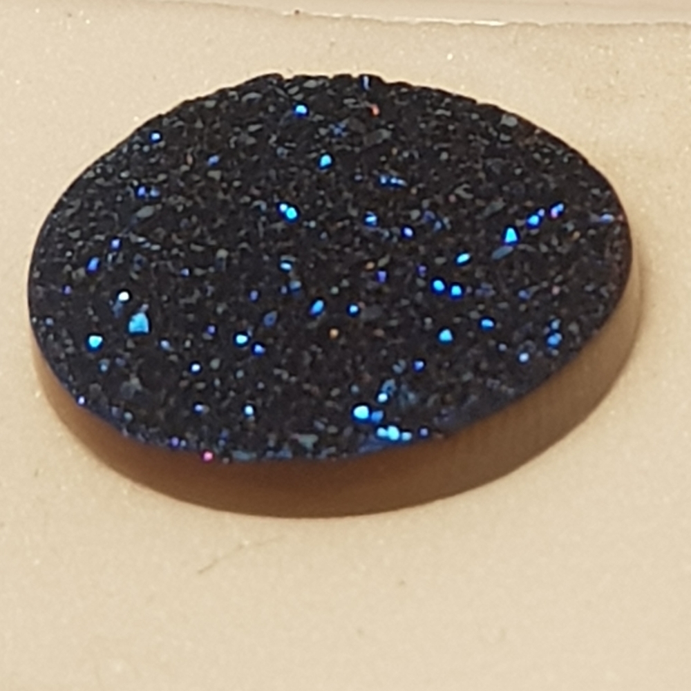 18mm circle cab druzy quartz.